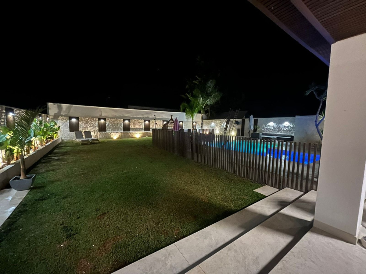 Huis te koop in Estepona | 3 slaapkamers H5156197