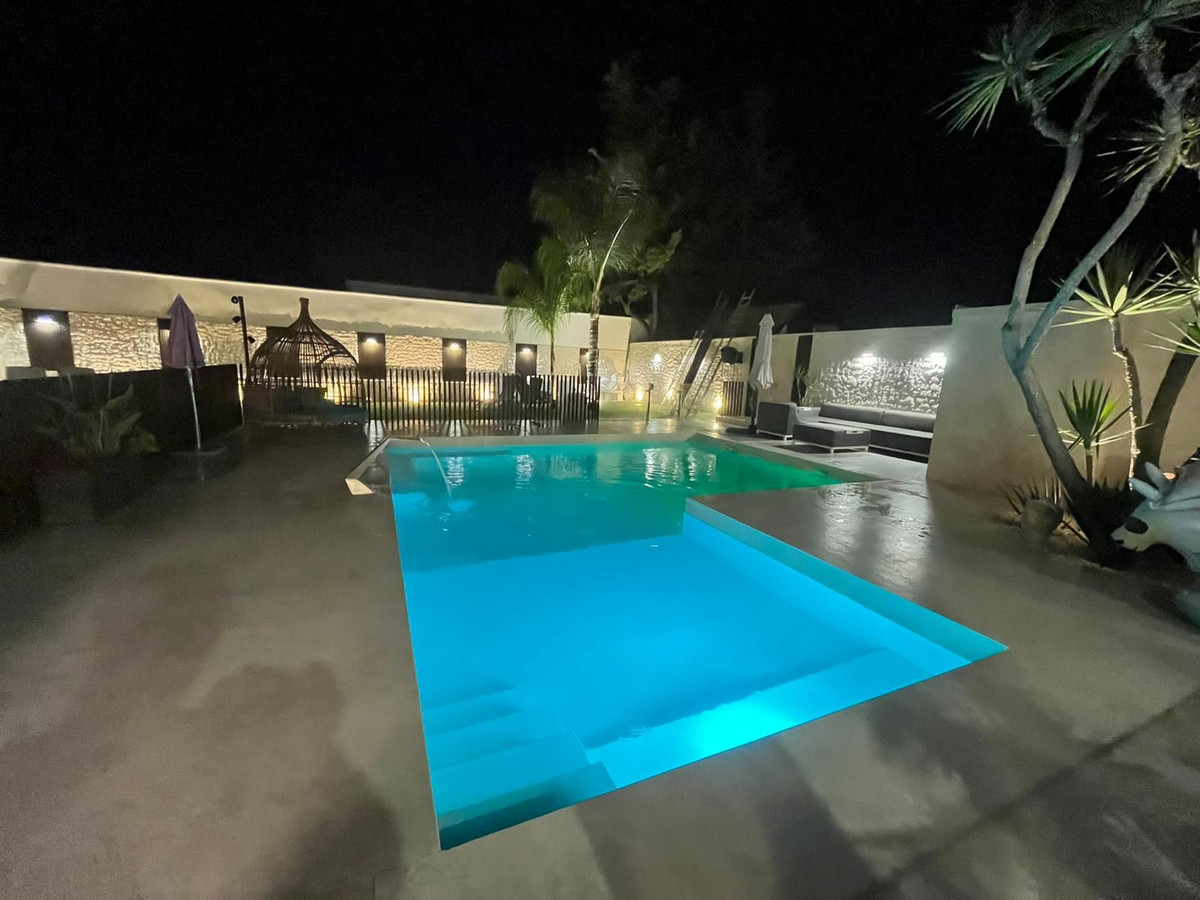 Huis te koop in Estepona | 3 slaapkamers H5156197