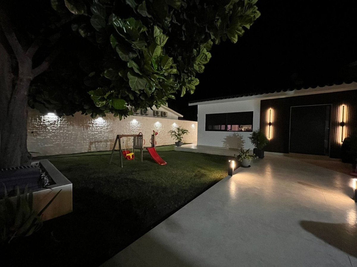 Huis te koop in Estepona | 3 slaapkamers H5156197