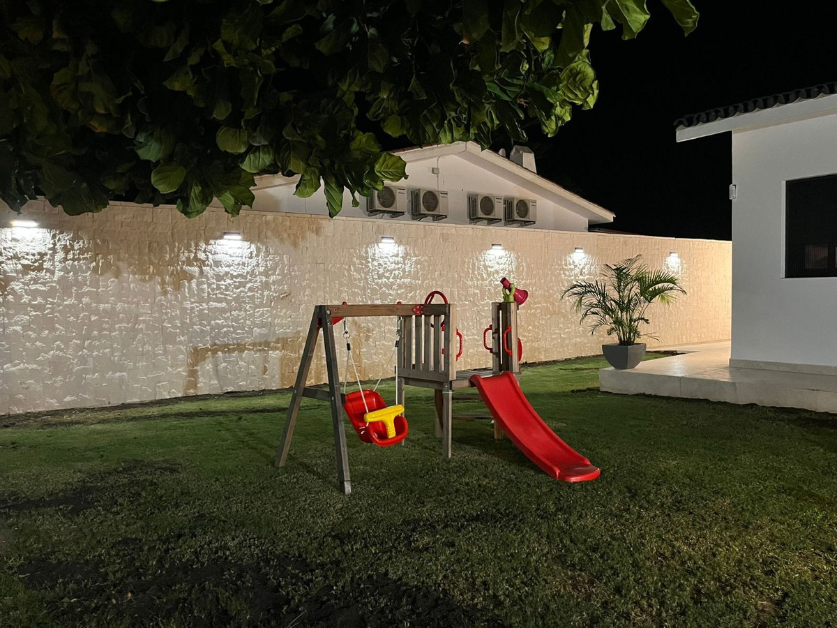 Huis te koop in Estepona | 3 slaapkamers H5156197