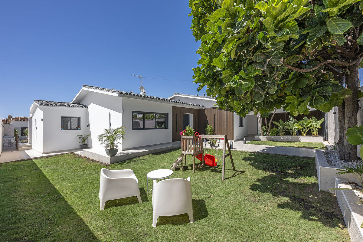 Huis te koop in Estepona | 3 slaapkamers H5156197