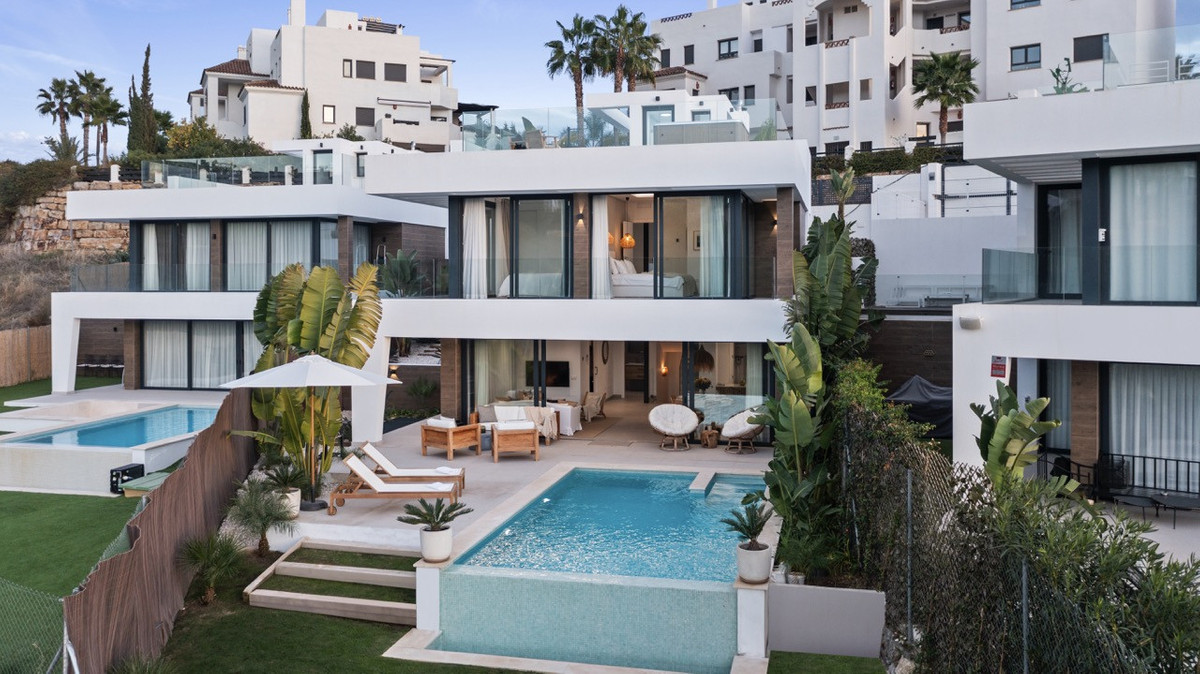 Huis te koop in Estepona | 6 slaapkamers H5159770