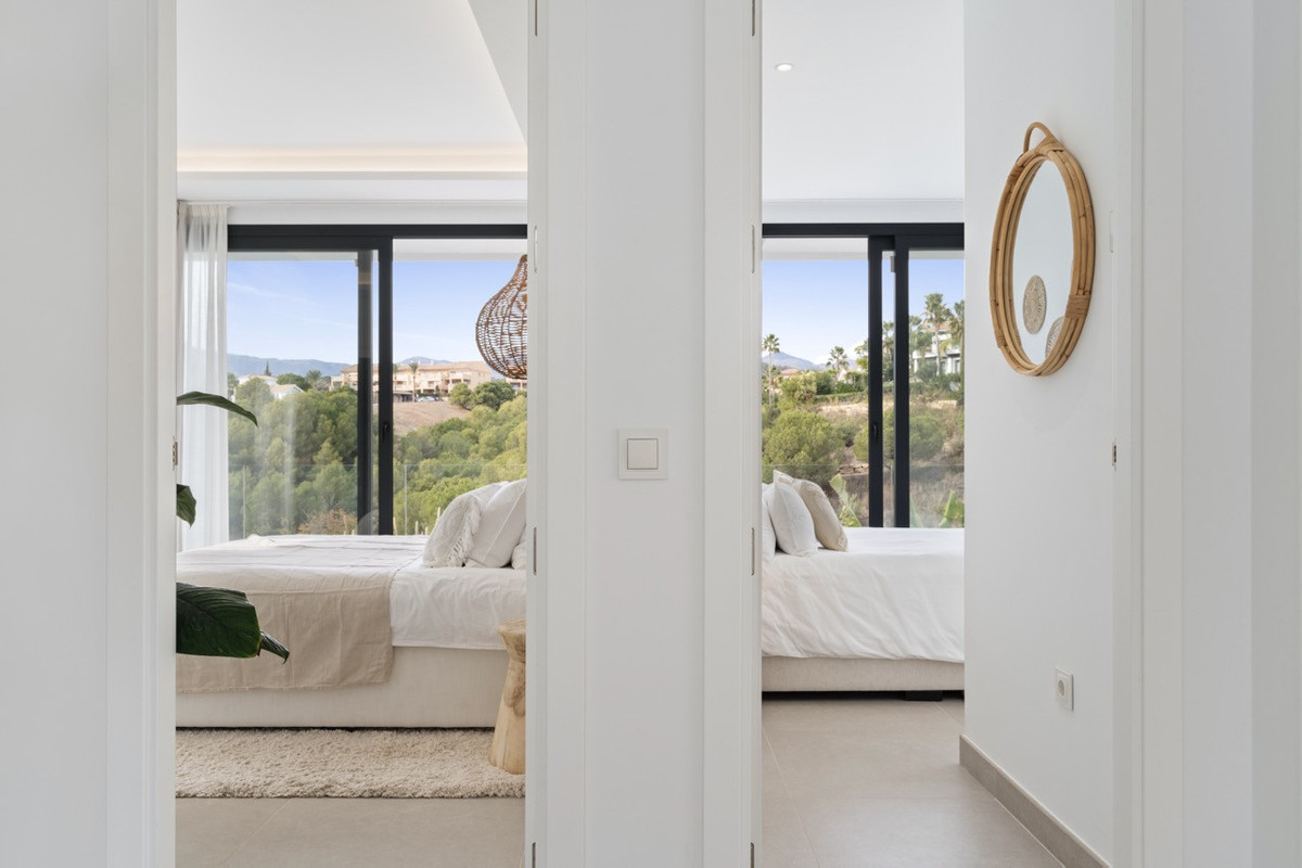 Huis te koop in Estepona | 6 slaapkamers H5159770