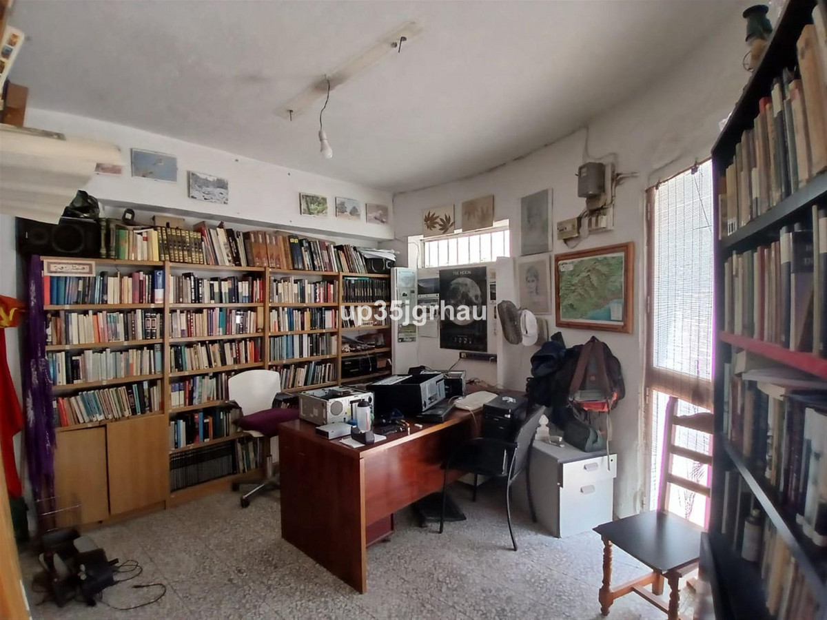 Huis te koop in Estepona | 5 slaapkamers H5160196