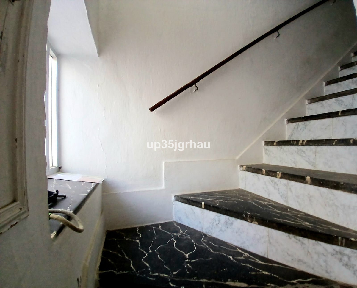 Huis te koop in Estepona | 5 slaapkamers H5160196