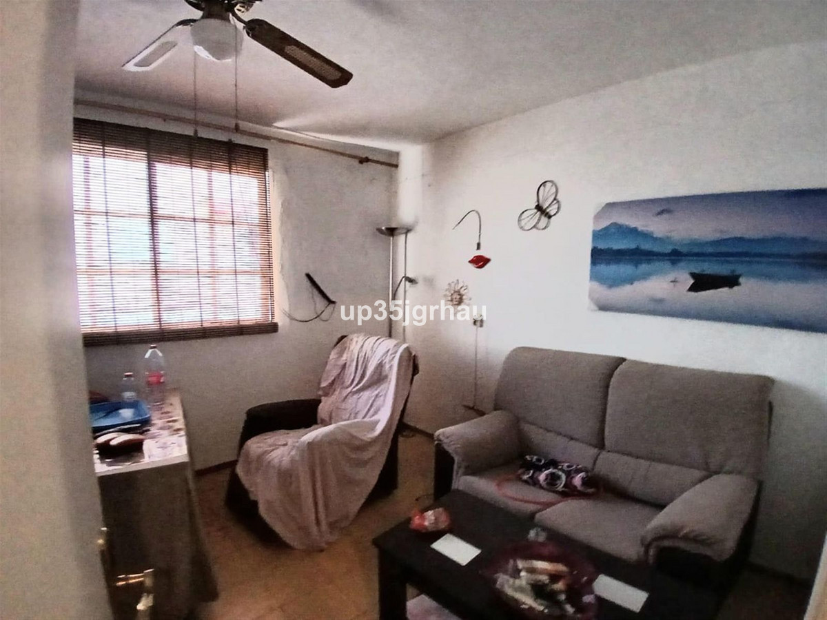 Huis te koop in Estepona | 5 slaapkamers H5160196
