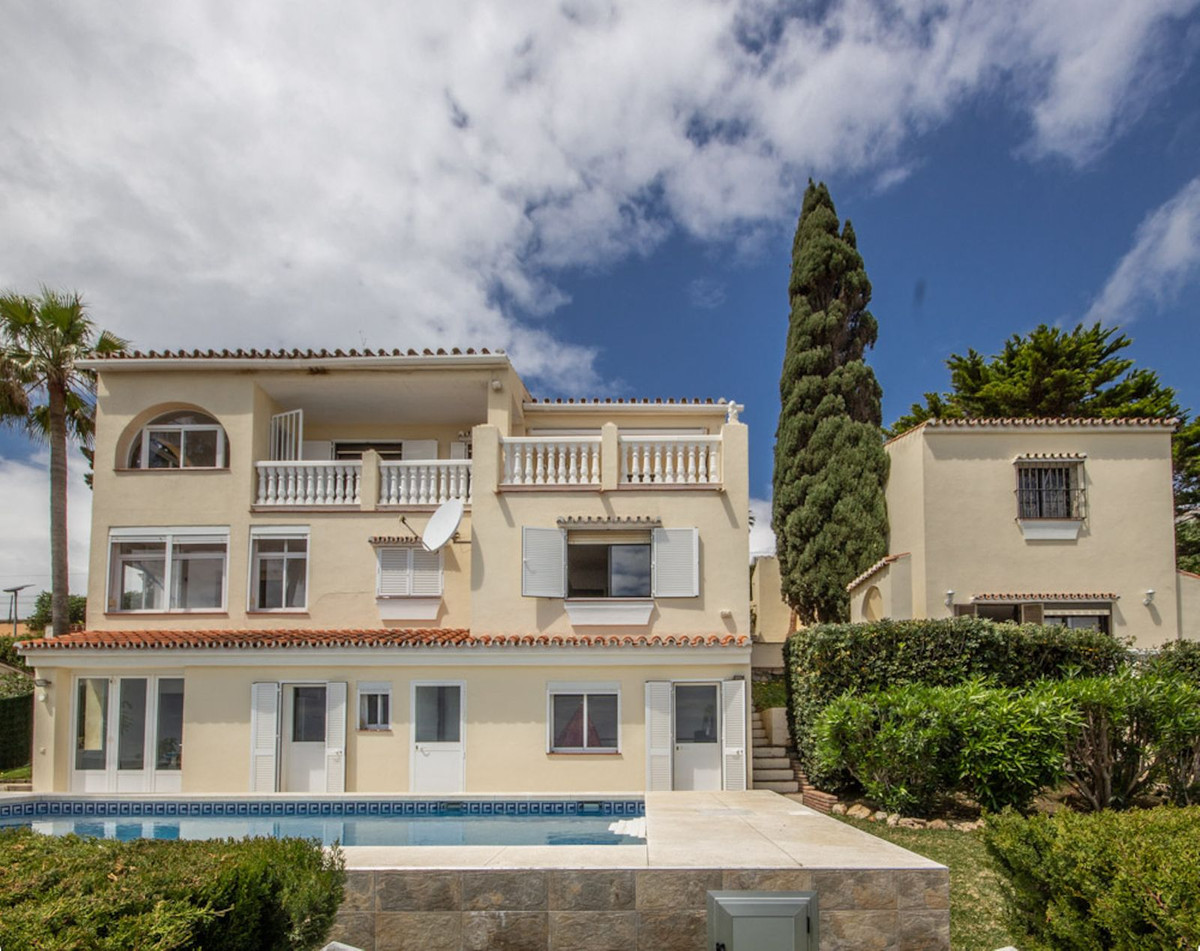 Huis te koop in Estepona | 4 slaapkamers H5160829
