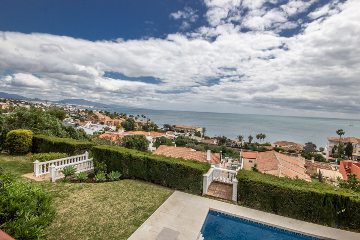 Huis te koop in Estepona | 4 slaapkamers H5160829
