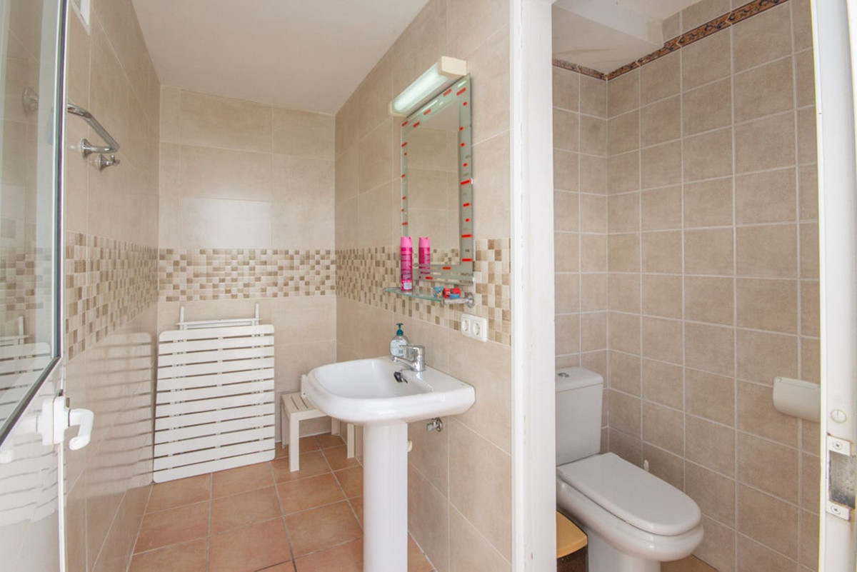 Huis te koop in Estepona | 4 slaapkamers H5160829