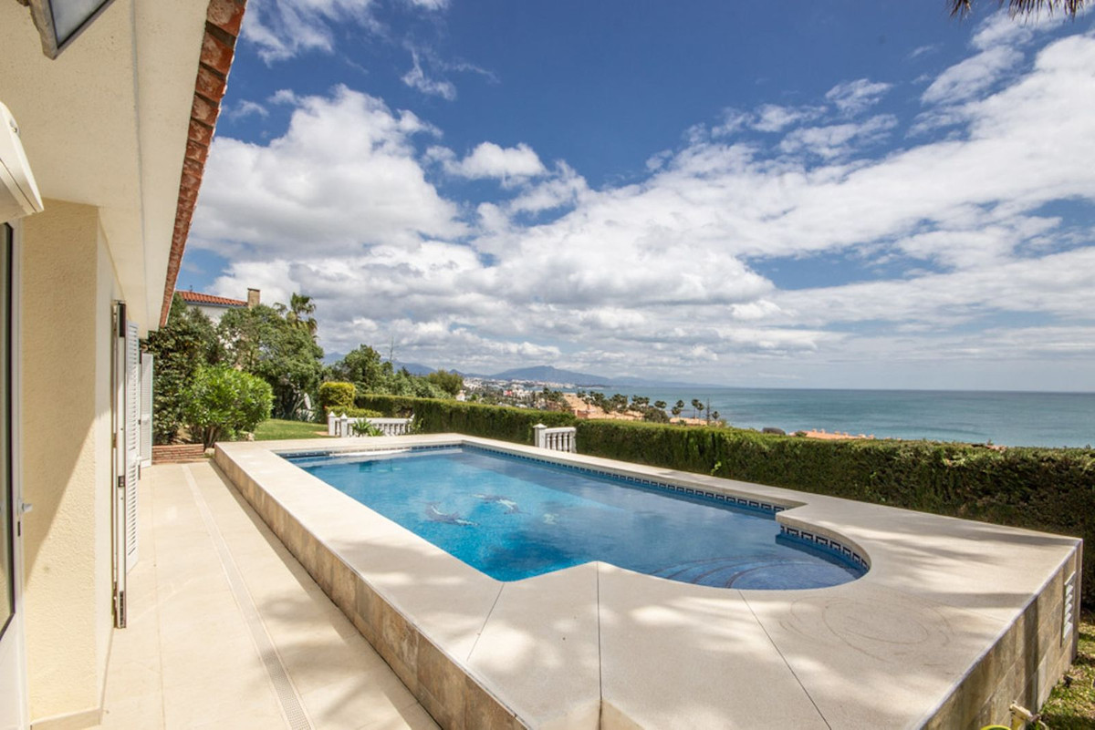 Huis te koop in Estepona | 4 slaapkamers H5160829