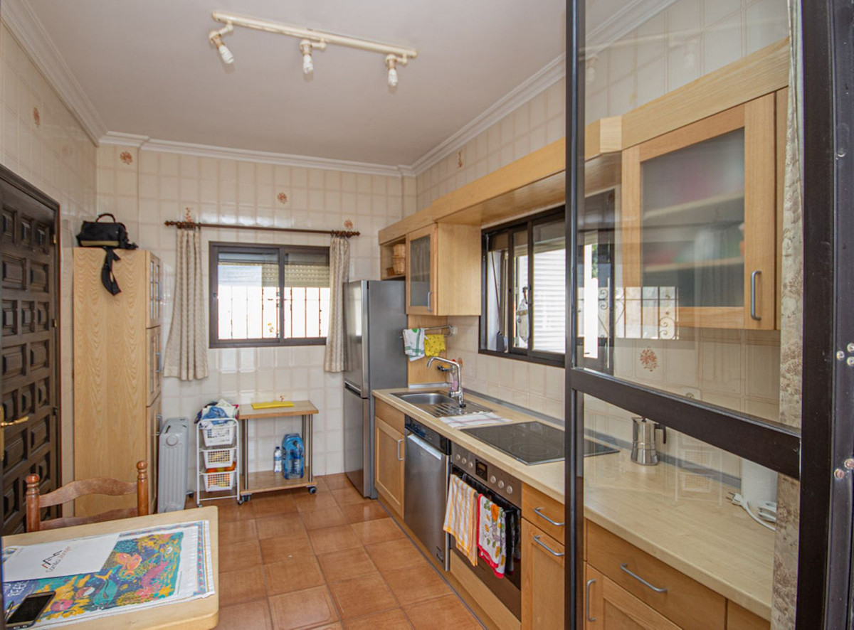 Huis te koop in Estepona | 4 slaapkamers H5160829