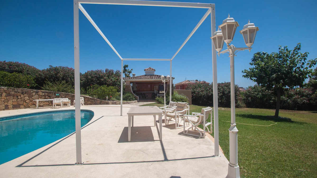 Huis te koop in Estepona | 4 slaapkamers H5160958