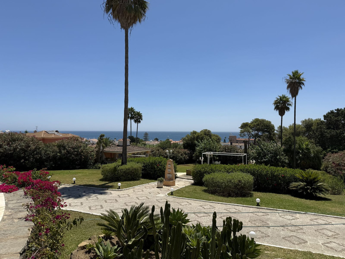 Huis te koop in Estepona | 4 slaapkamers H5160958