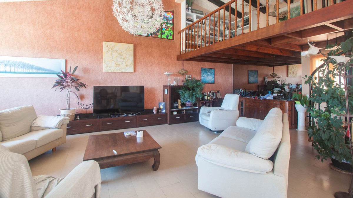 Huis te koop in Estepona | 4 slaapkamers H5160958