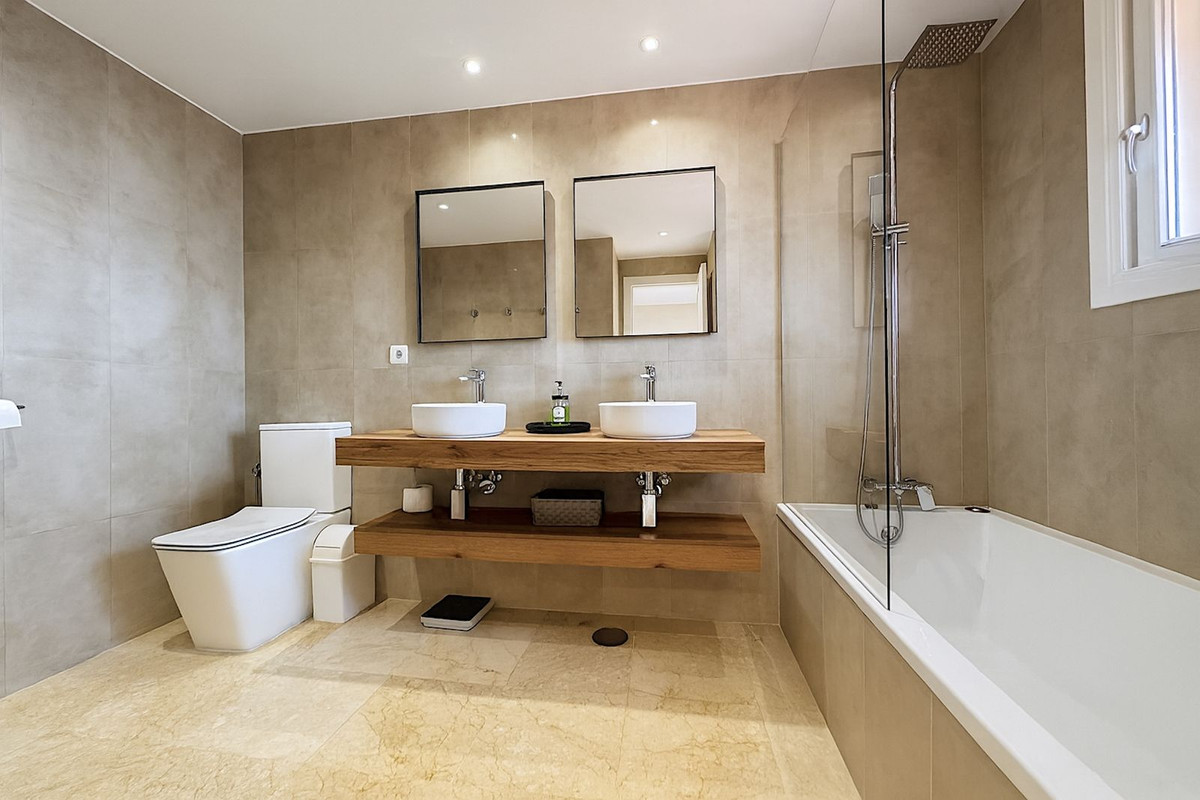 Property main view 14