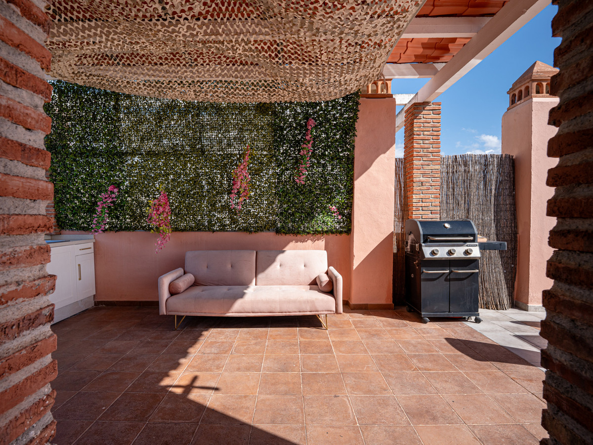 Huis te koop in Estepona | 4 slaapkamers H5181547