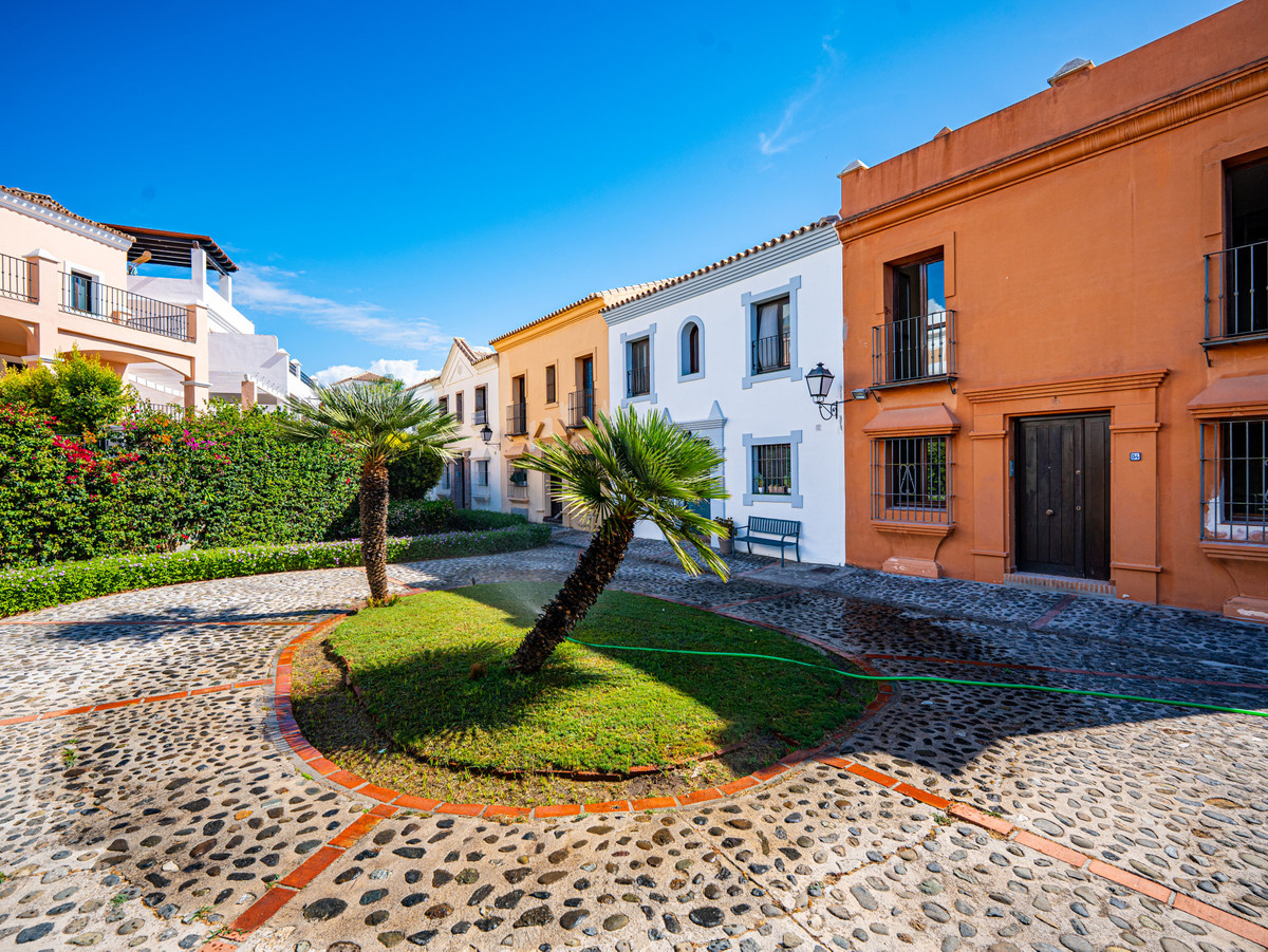 Huis te koop in Estepona | 4 slaapkamers H5181547
