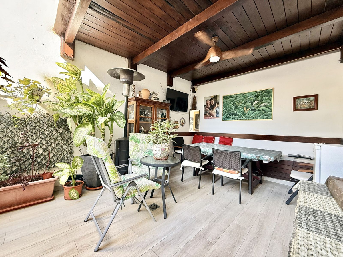 Huis te koop in Estepona | 4 slaapkamers H5189017