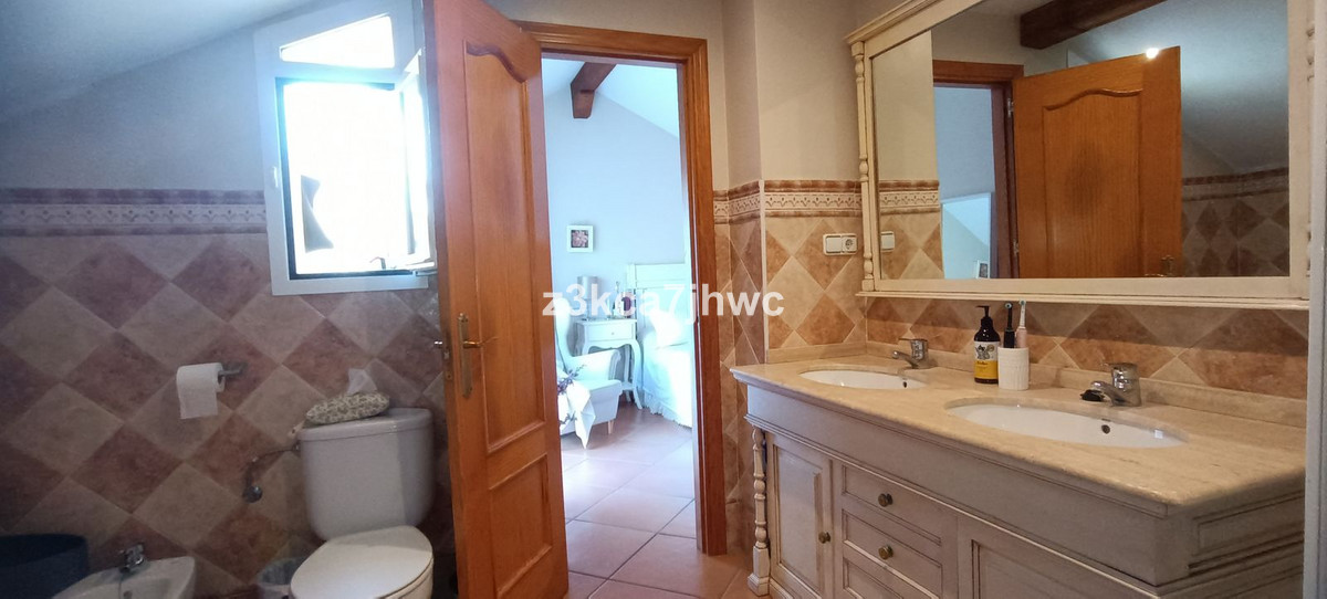 Property main view 32