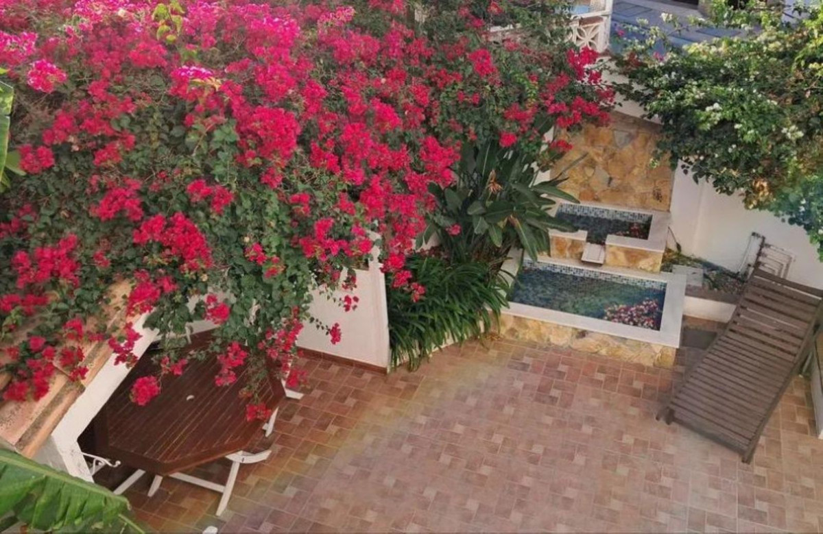 Huis te koop in Estepona | 4 slaapkamers H5200066