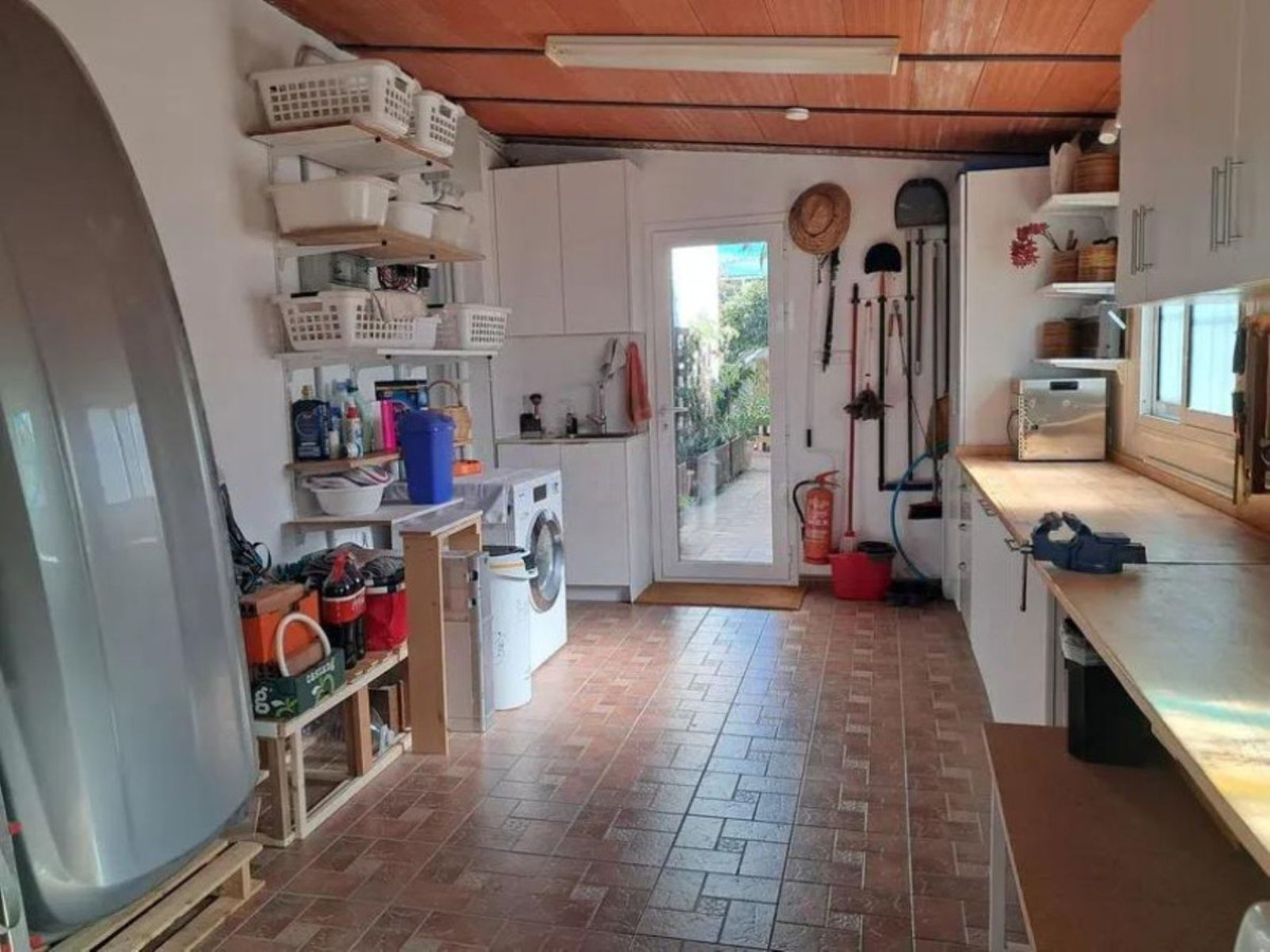 Huis te koop in Estepona | 4 slaapkamers H5200066