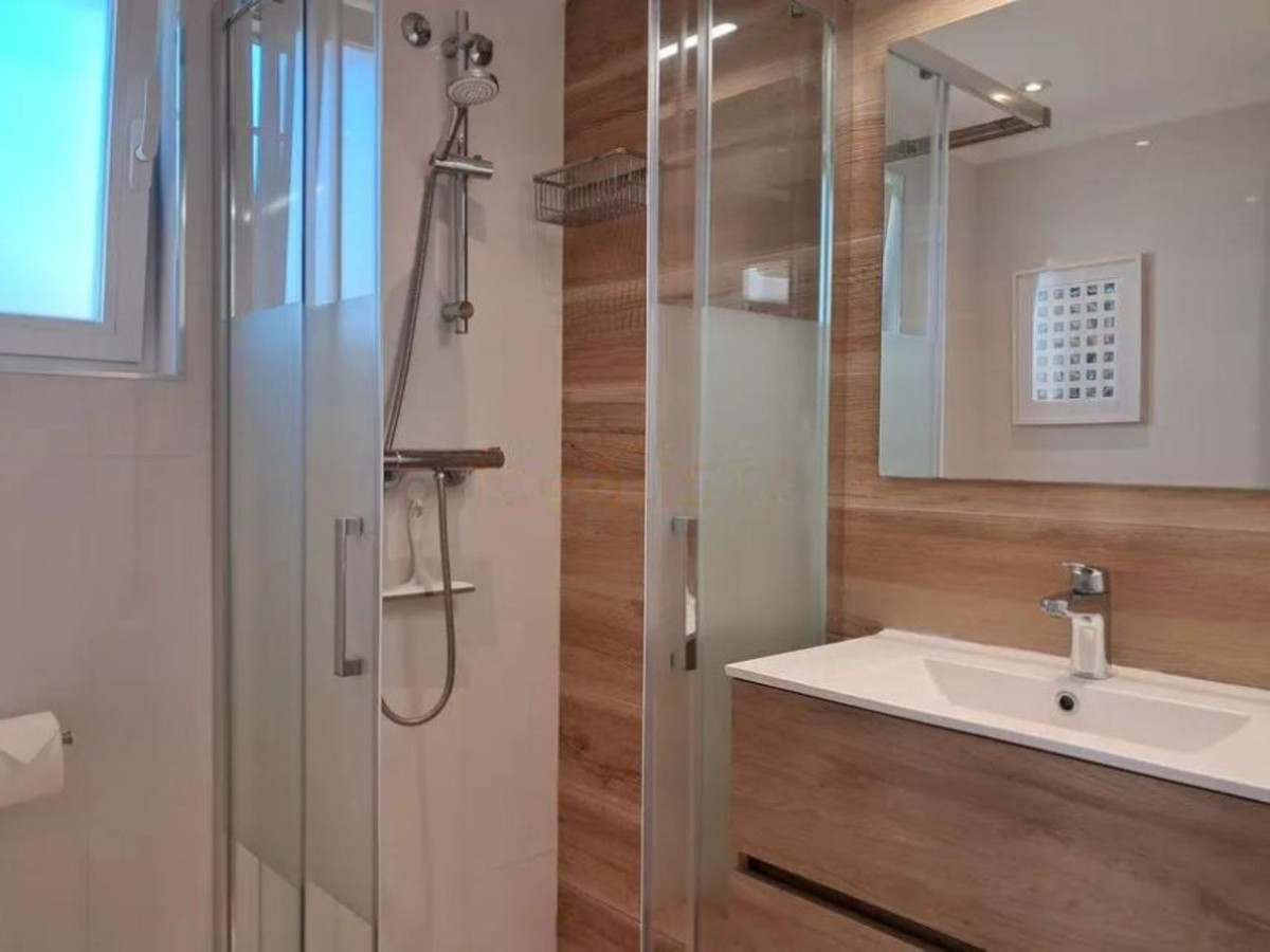 Huis te koop in Estepona | 4 slaapkamers H5200066