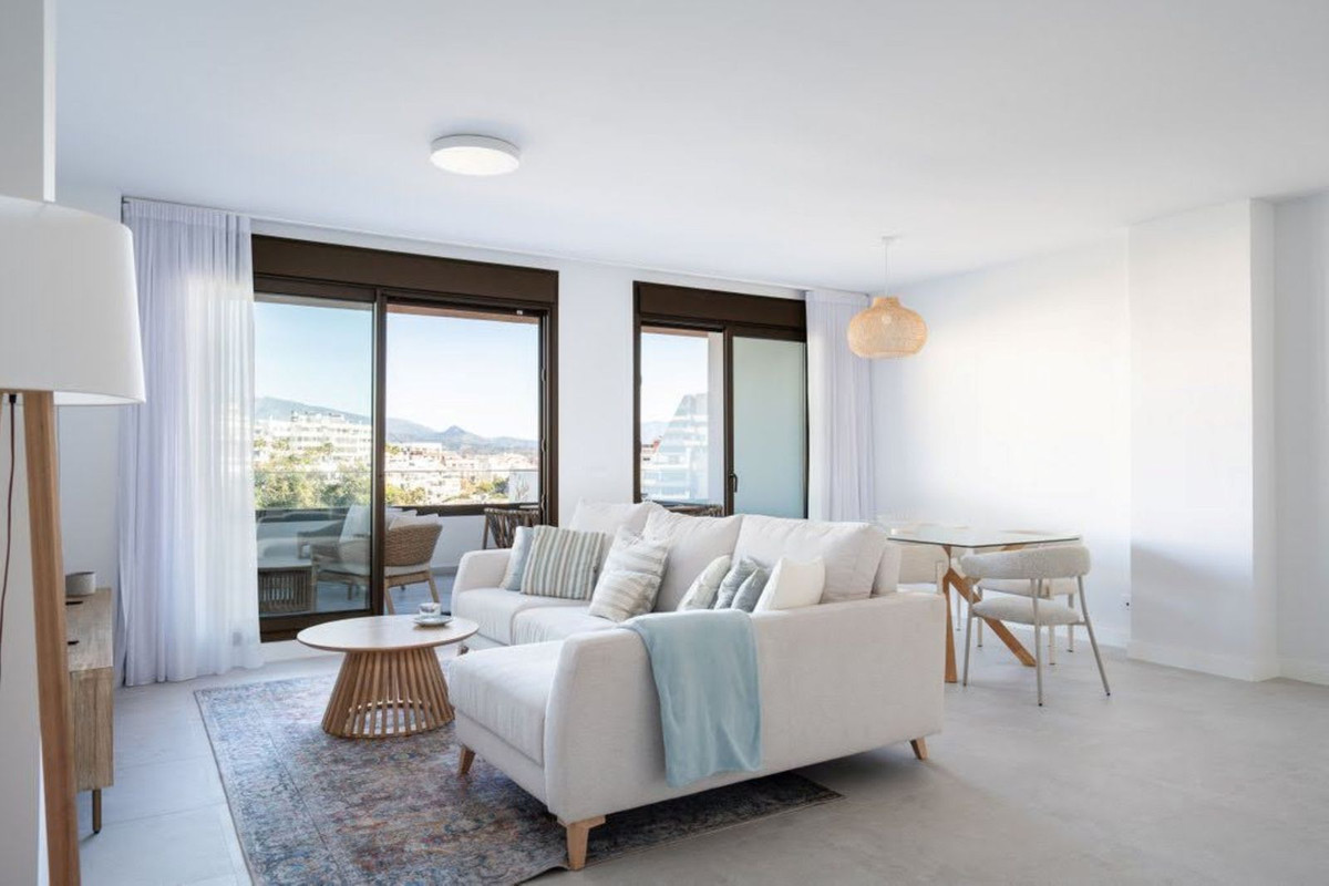 Huis te koop in Estepona | 3 slaapkamers H5214064