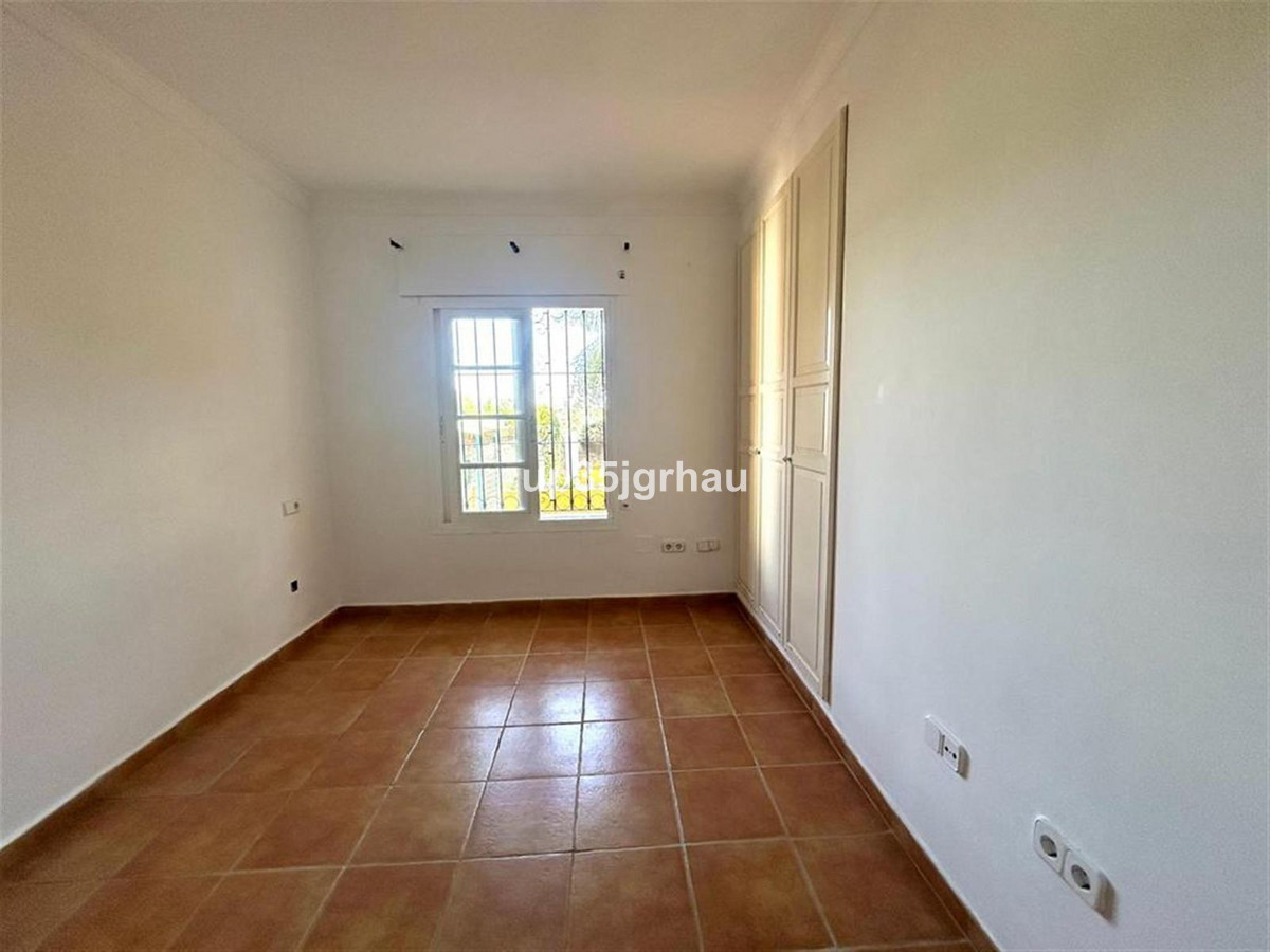 Huis te koop in Estepona | 3 slaapkamers H5218168