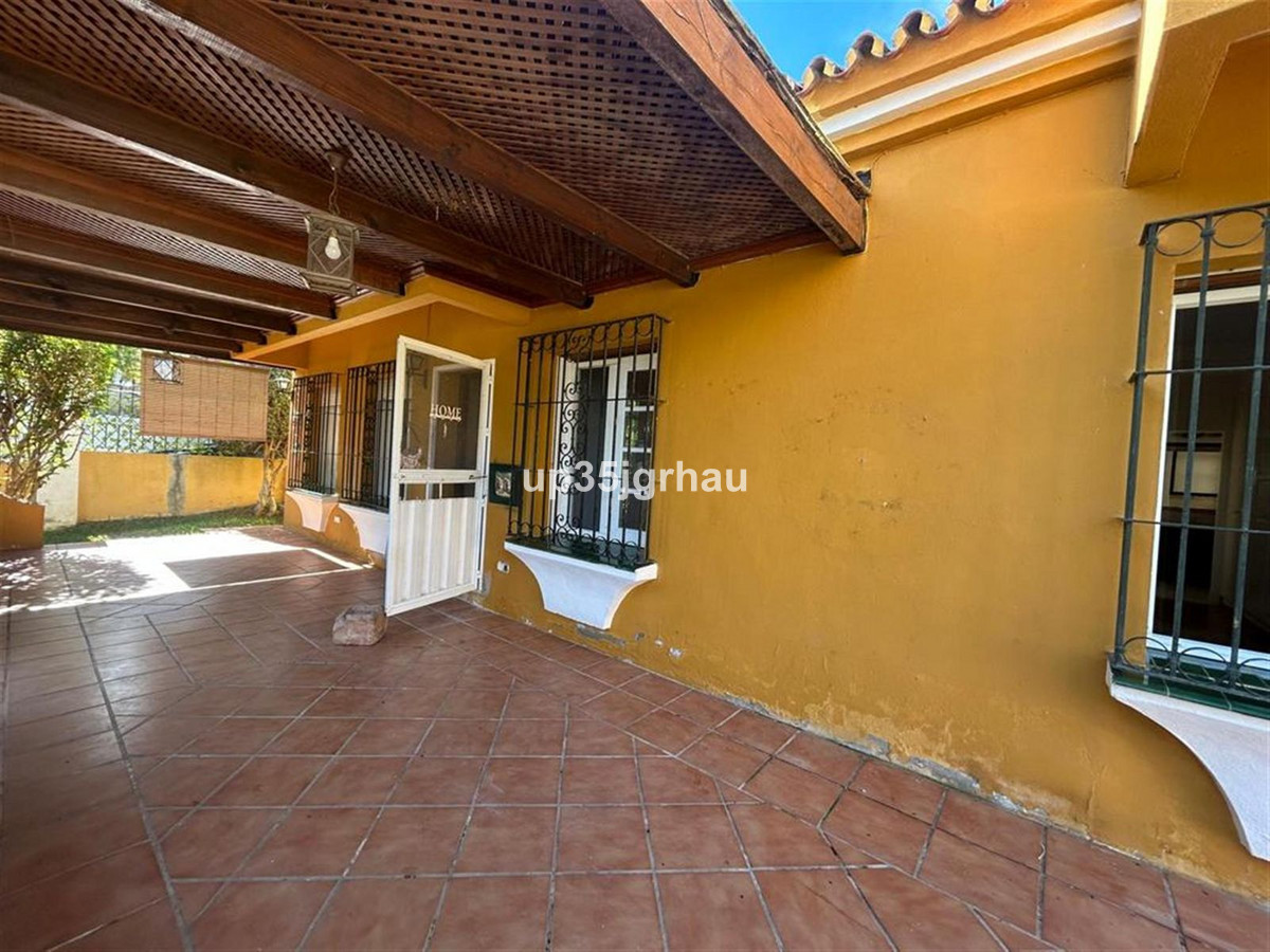 Huis te koop in Estepona | 3 slaapkamers H5218168