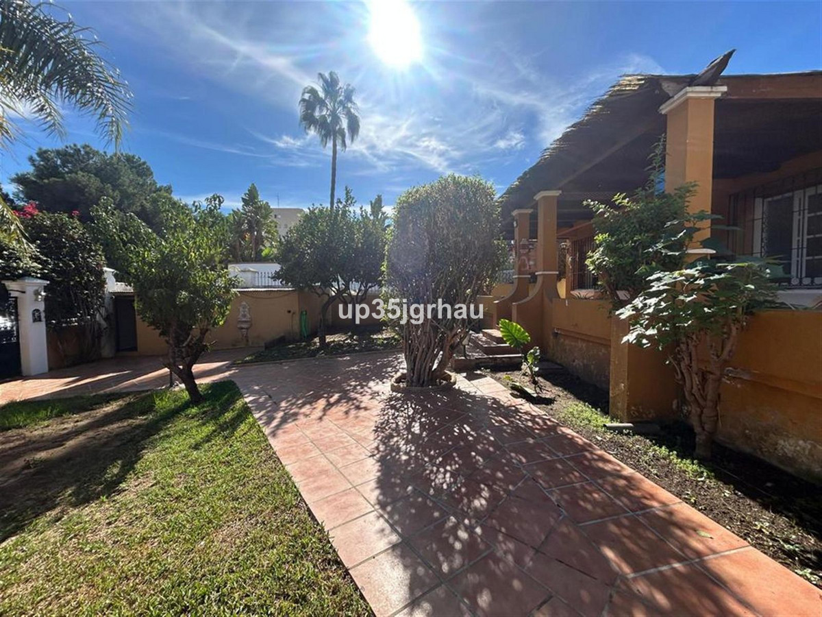 Huis te koop in Estepona | 3 slaapkamers H5218168