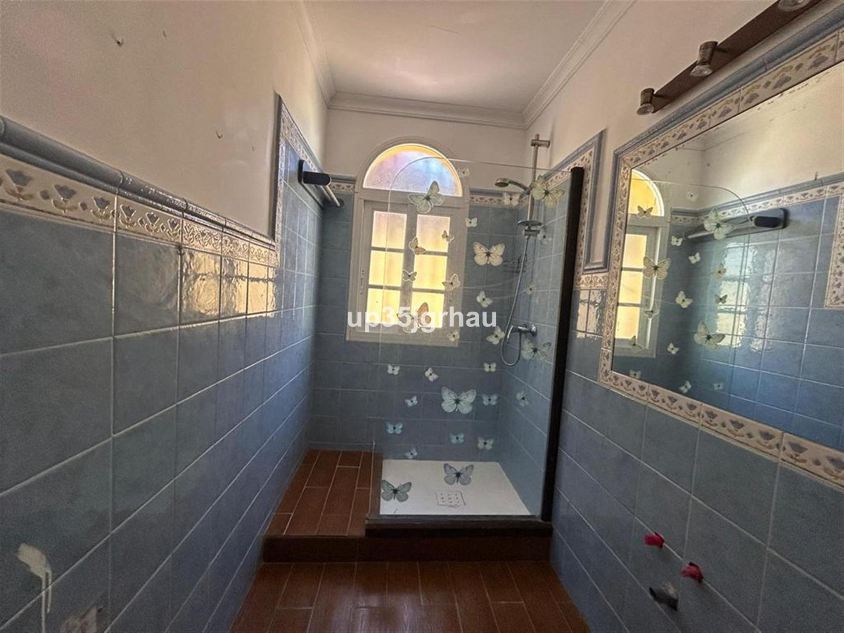 Huis te koop in Estepona | 3 slaapkamers H5218168