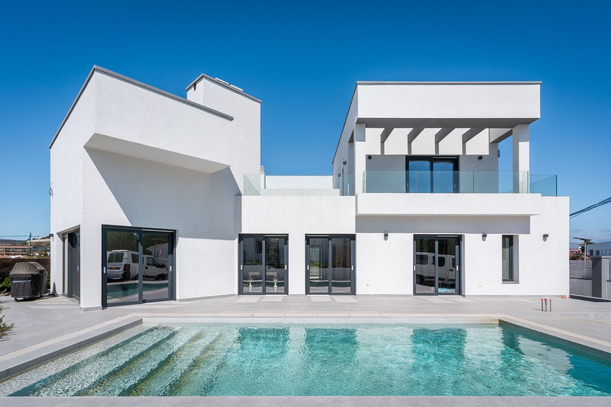 Huis te koop in Estepona | 3 slaapkamers H5221375