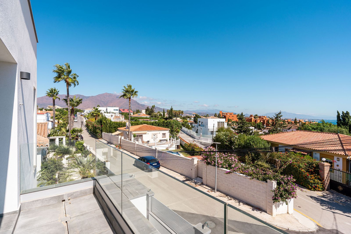 Huis te koop in Estepona | 3 slaapkamers H5221375