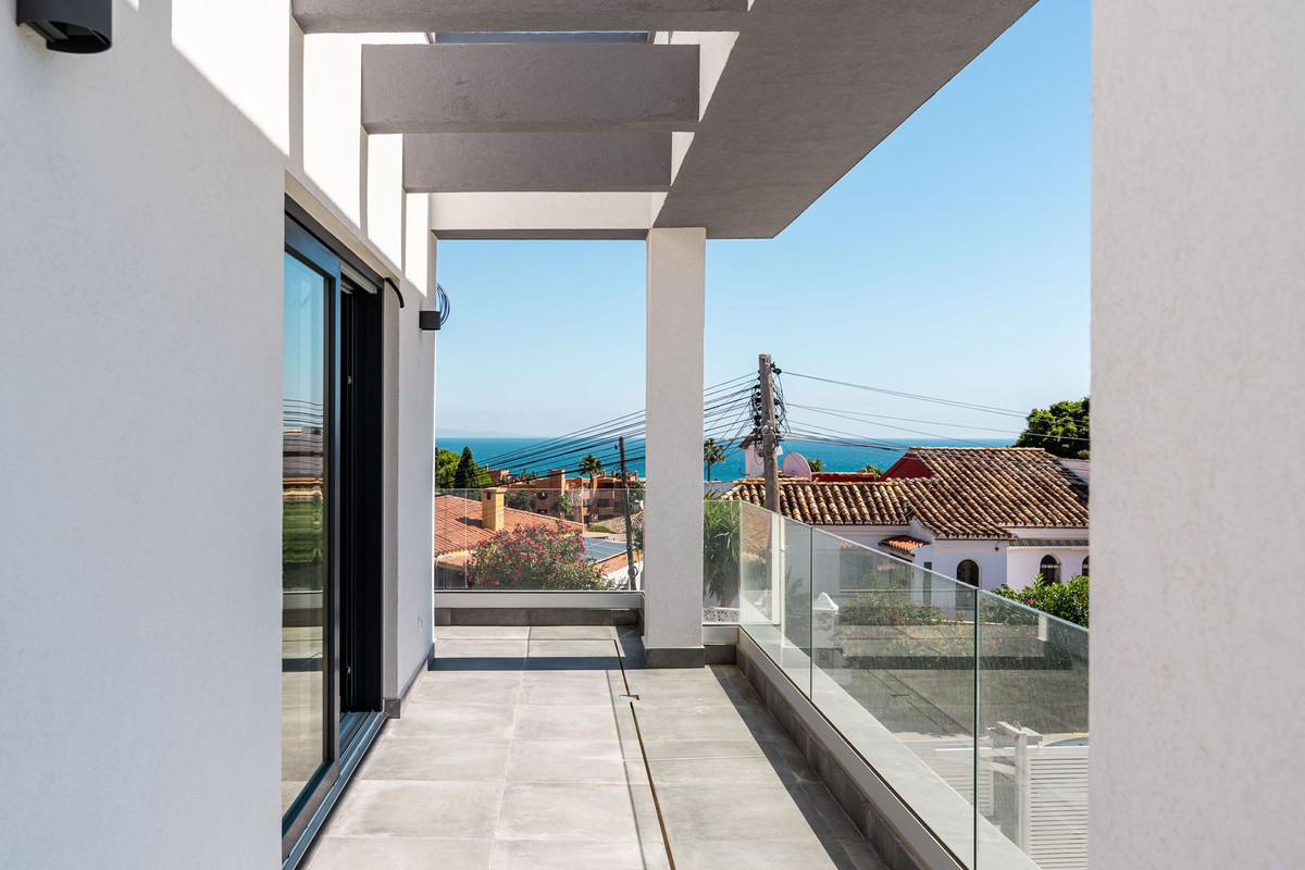 Huis te koop in Estepona | 3 slaapkamers H5221375