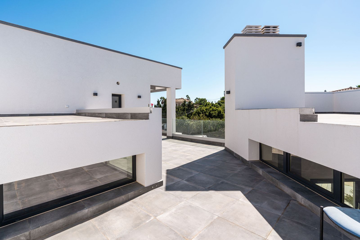 Huis te koop in Estepona | 3 slaapkamers H5221375