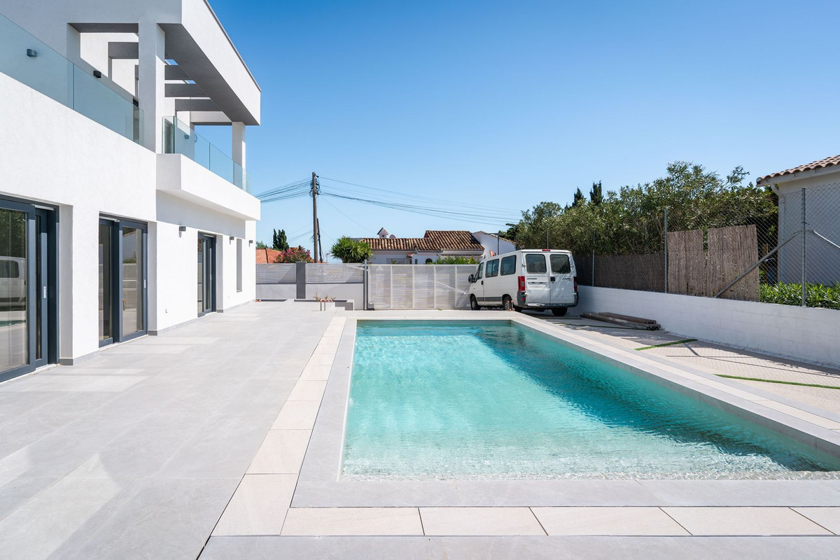 Huis te koop in Estepona | 3 slaapkamers H5221375