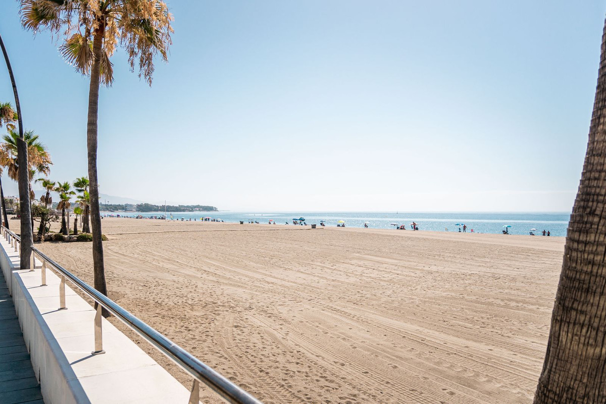 Huis te koop in Estepona | 3 slaapkamers H5221375