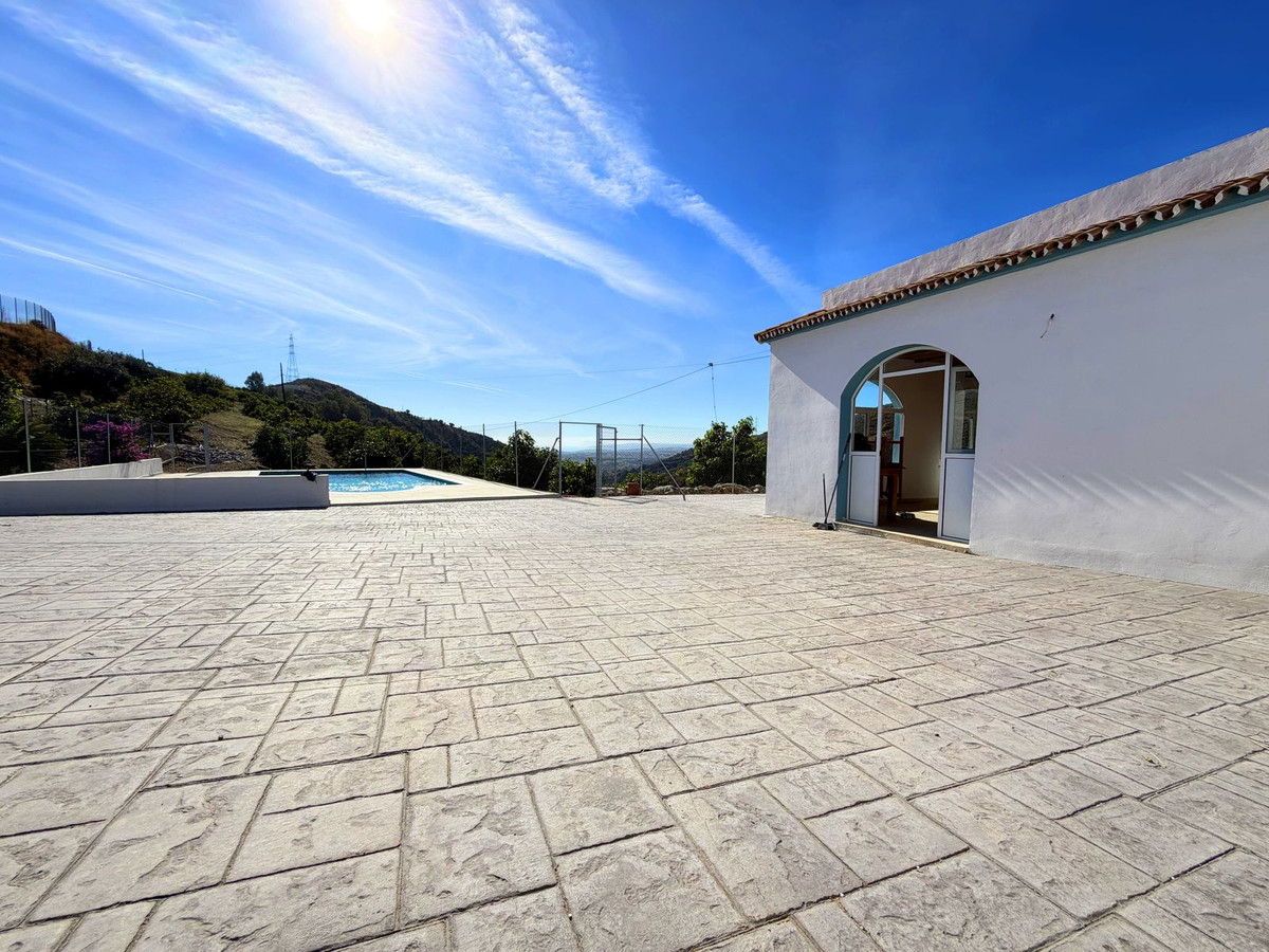 Property main view 36