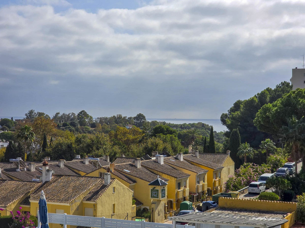 Property main view 60