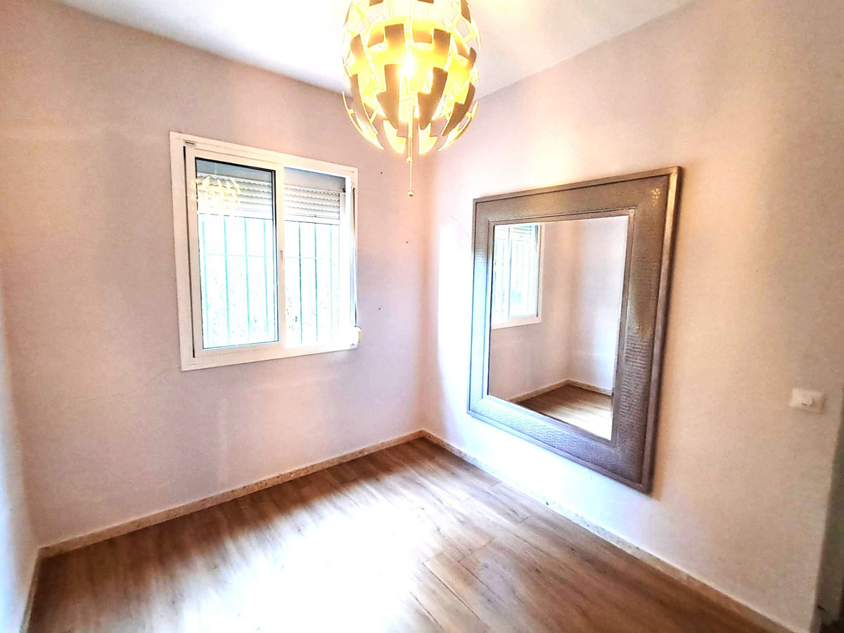 Huis te koop in Estepona | 5 slaapkamers H5229115
