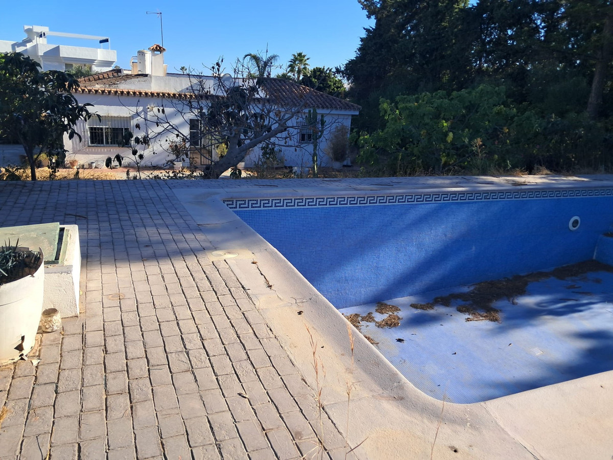 Huis te koop in Estepona | 5 slaapkamers H5229115