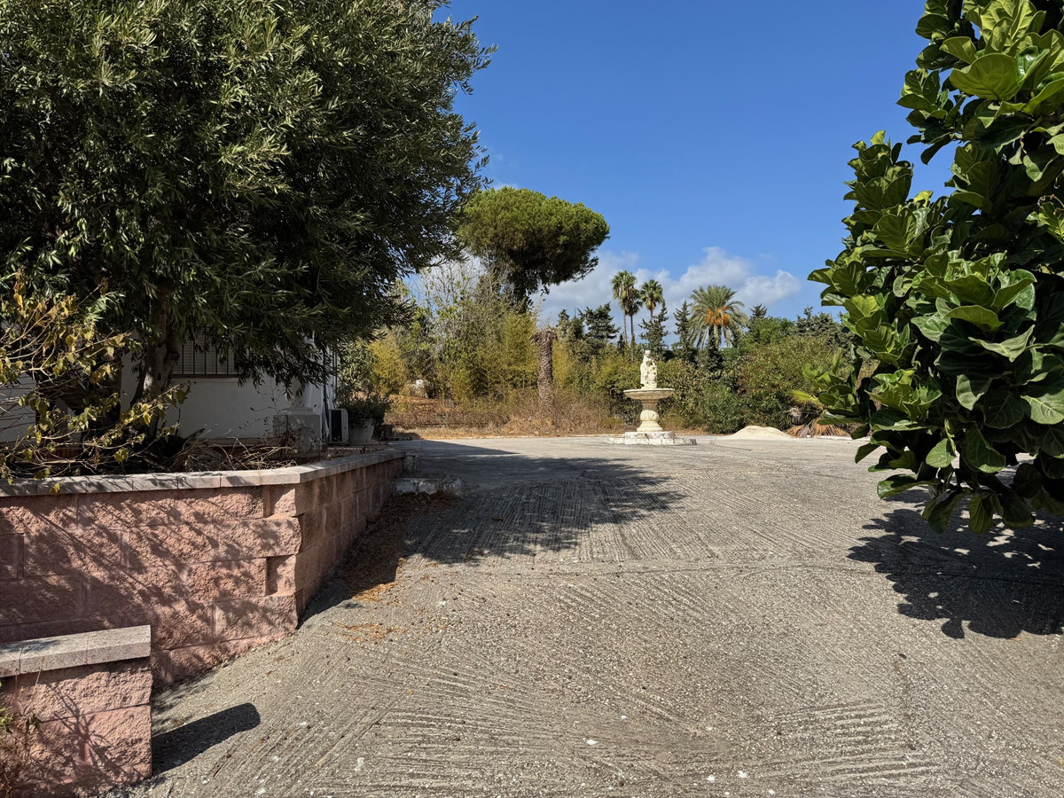 Huis te koop in Estepona | 5 slaapkamers H5229115