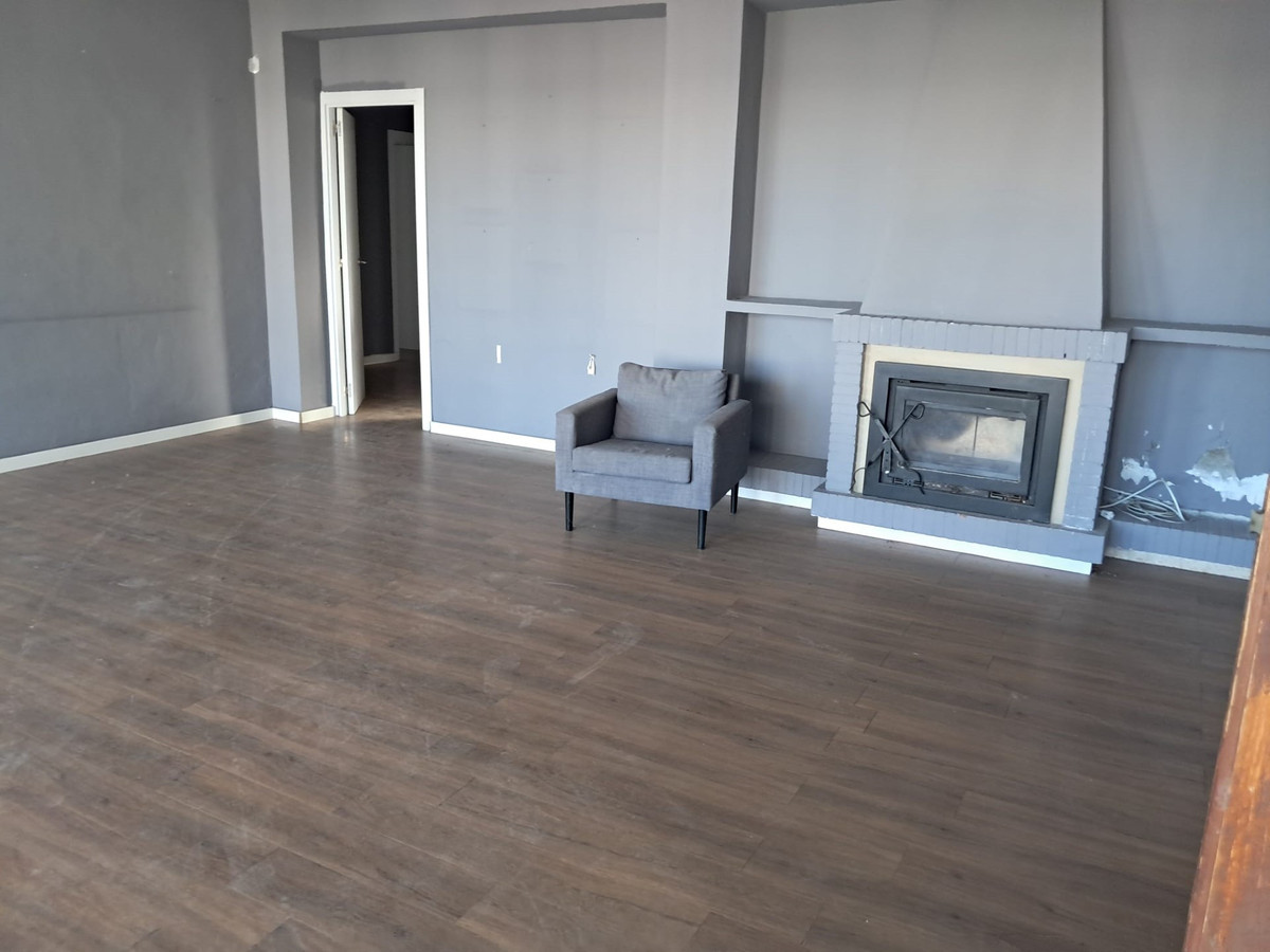 Huis te koop in Estepona | 5 slaapkamers H5229115