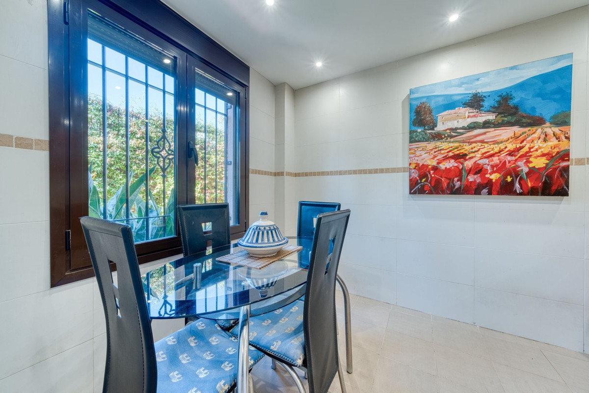 Huis te koop in Estepona | 3 slaapkamers H5234485