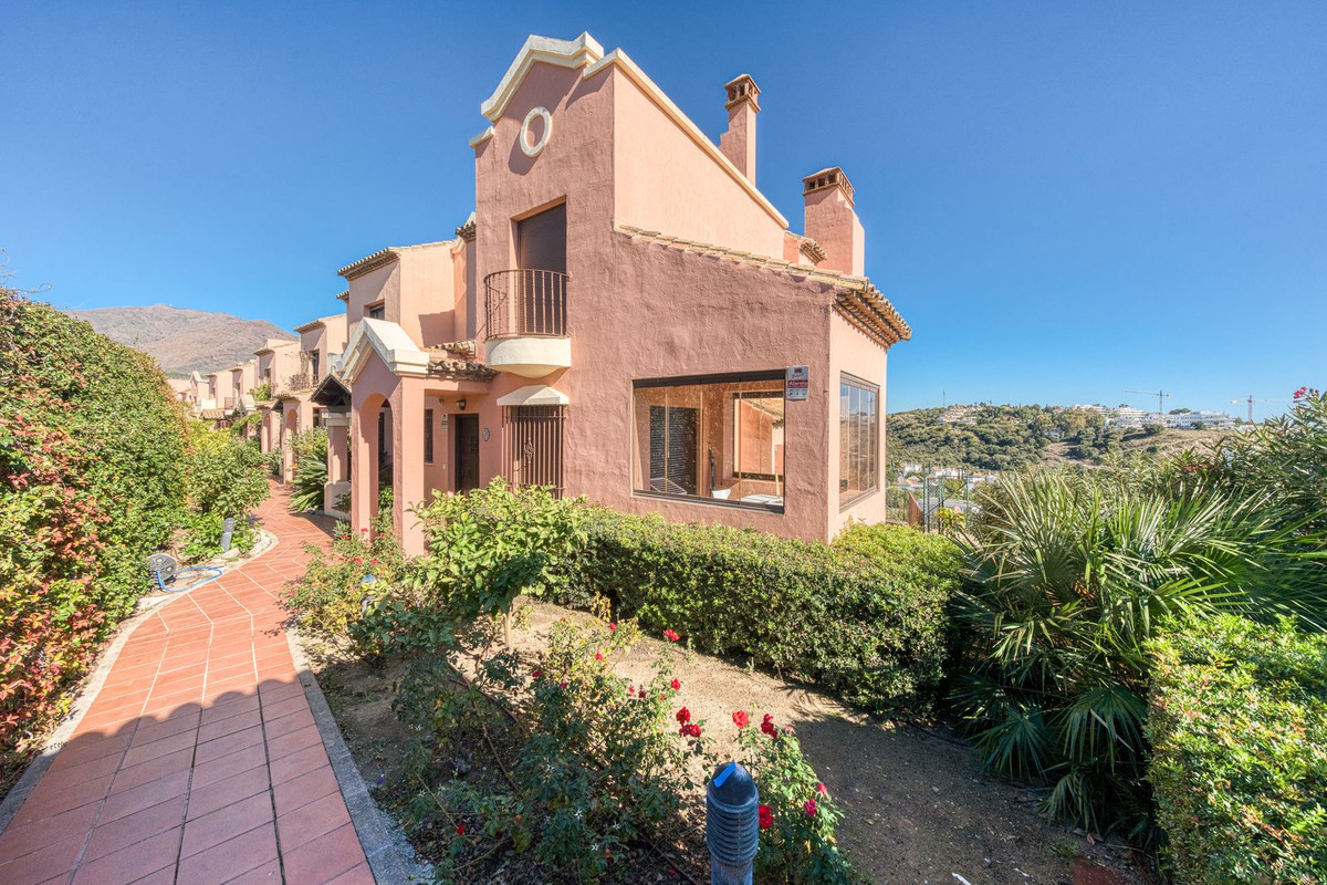Huis te koop in Estepona | 3 slaapkamers H5234485