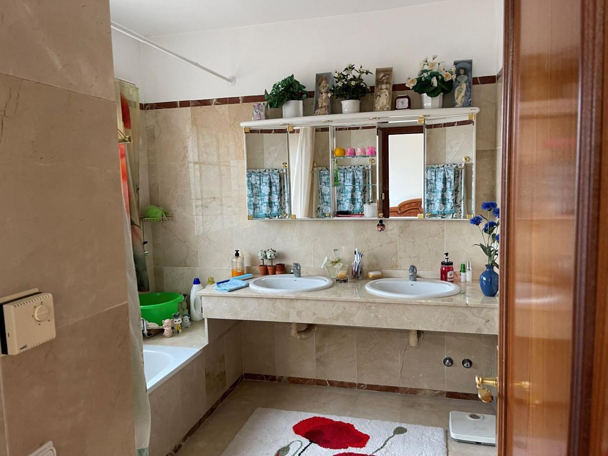 Property main view 33