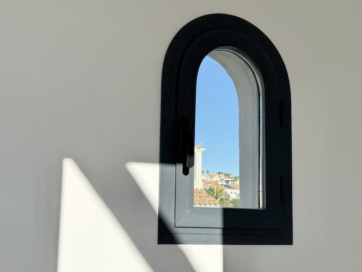 Huis te koop in Estepona | 3 slaapkamers H5255623