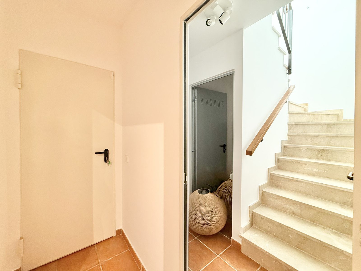 Huis te koop in Estepona | 3 slaapkamers H5255623