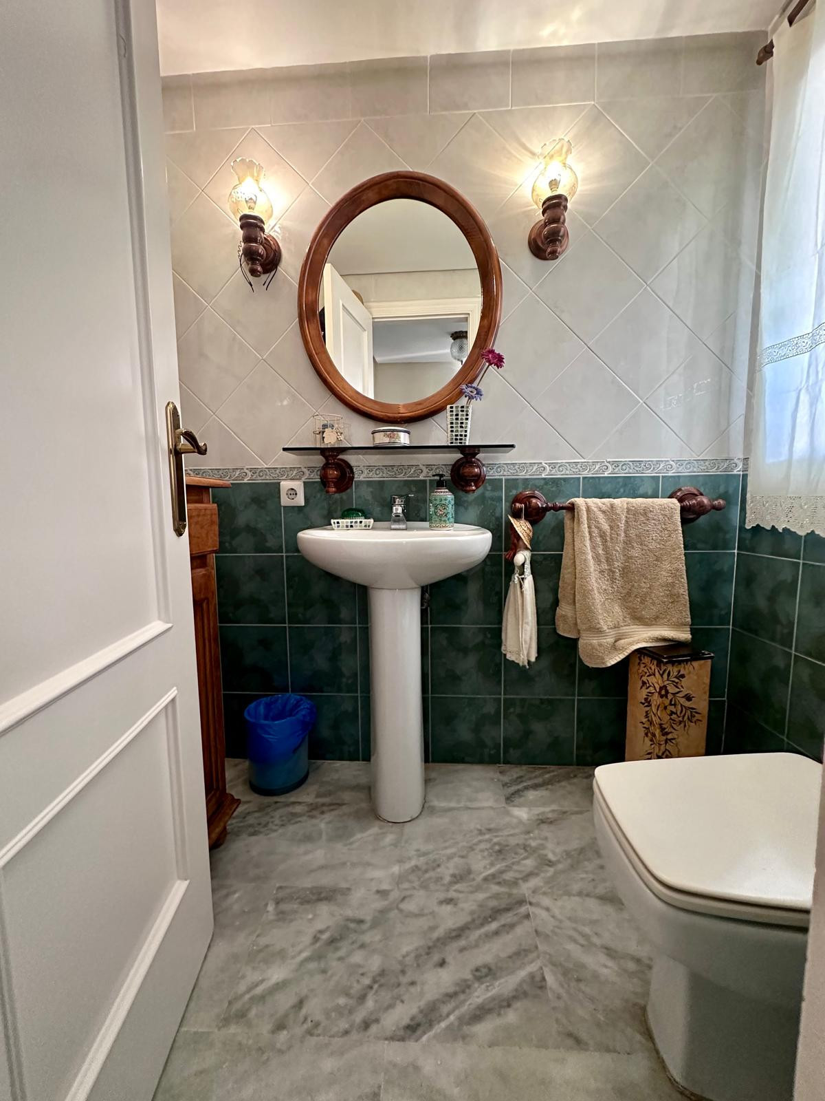 Huis te koop in Estepona | 4 slaapkamers H5255902