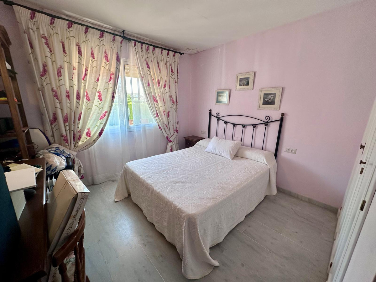 Huis te koop in Estepona | 4 slaapkamers H5255902